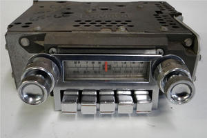 6566 used amfm radio