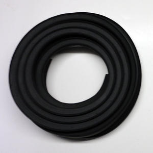 5860 ht trunk weatherstrip